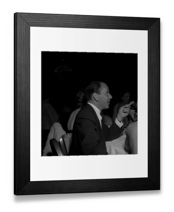 Framed Print : Frank Sinatra On The Town Framed Print : Frank Sinatra On The Town