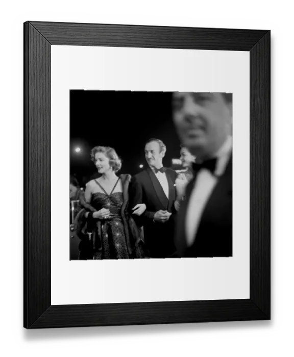 Framed Print : Lauren Bacall Framed Print : Lauren Bacall