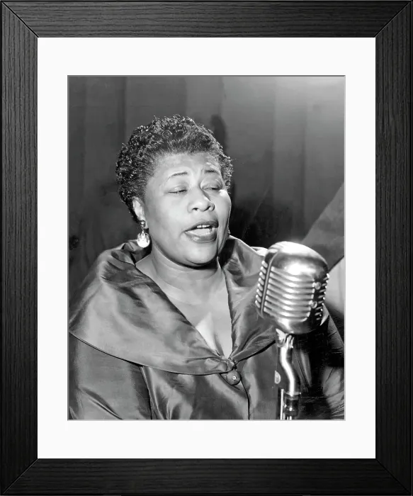 Framed Print : Ella Fitzgerald Performs Framed Print : Ella Fitzgerald Performs
