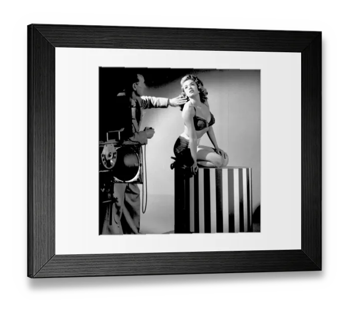 Framed Print : Photo of Jayne Mansfield Framed Print : Photo of Jayne Mansfield