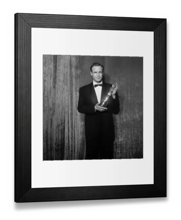 Framed Print : Photo of Marlon Brando Framed Print : Photo of Marlon Brando