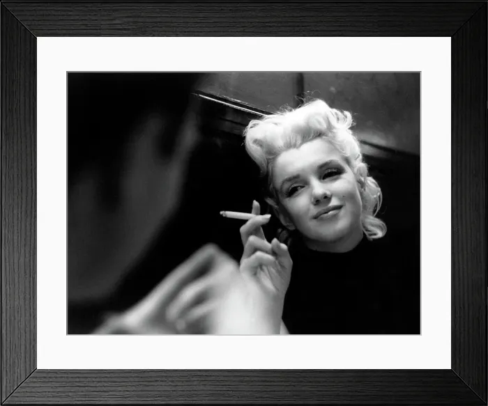 Framed Print : Marilyn Candid Moment