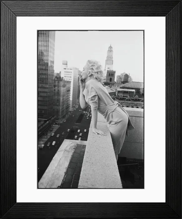 Framed Print : Marilyn On The Roof Framed Print : Marilyn On The Roof