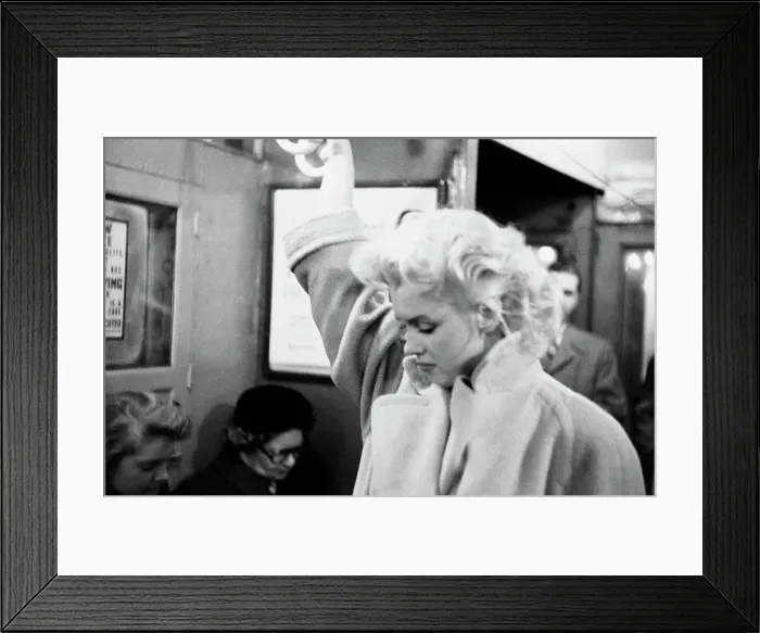 Framed Print : Marilyn In Grand Central Station Framed Print : Marilyn In Grand Central Station