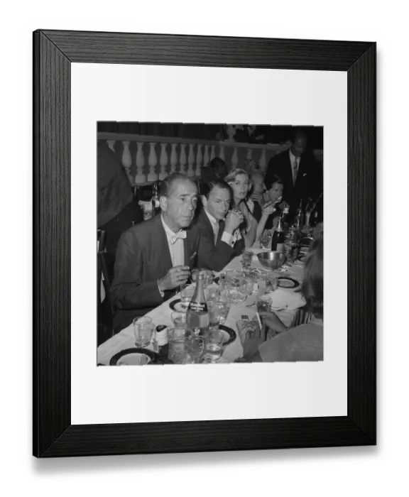 Framed Print : Frank Sinatra And Anita Ekberg Framed Print : Frank Sinatra And Anita Ekberg