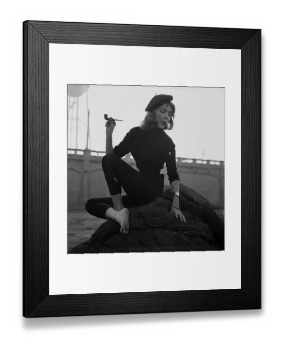 Framed Print : Vikki Dougan