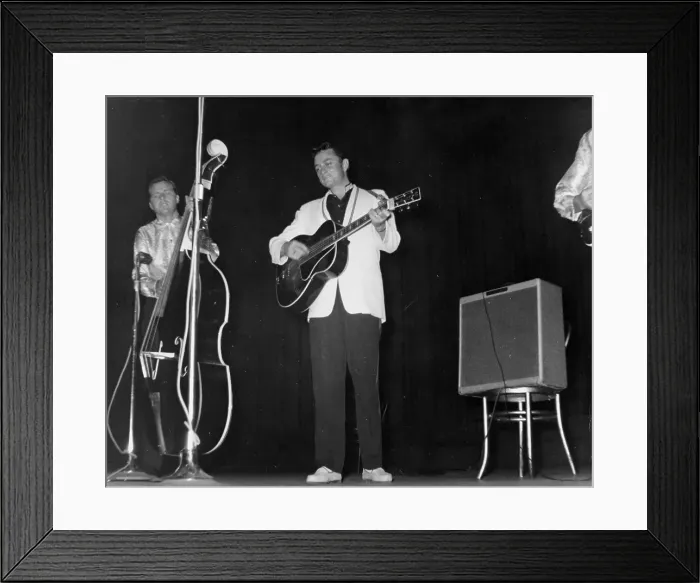 Framed Print : Johnny Cash & The Tennessee Two Framed Print : Johnny Cash & The Tennessee Two
