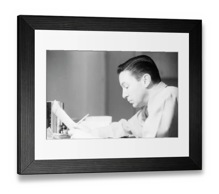 Framed Print : Mike Wallace Portrait Session Framed Print : Mike Wallace Portrait Session