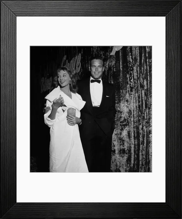 Framed Print : Vikki Dougan Framed Print : Vikki Dougan