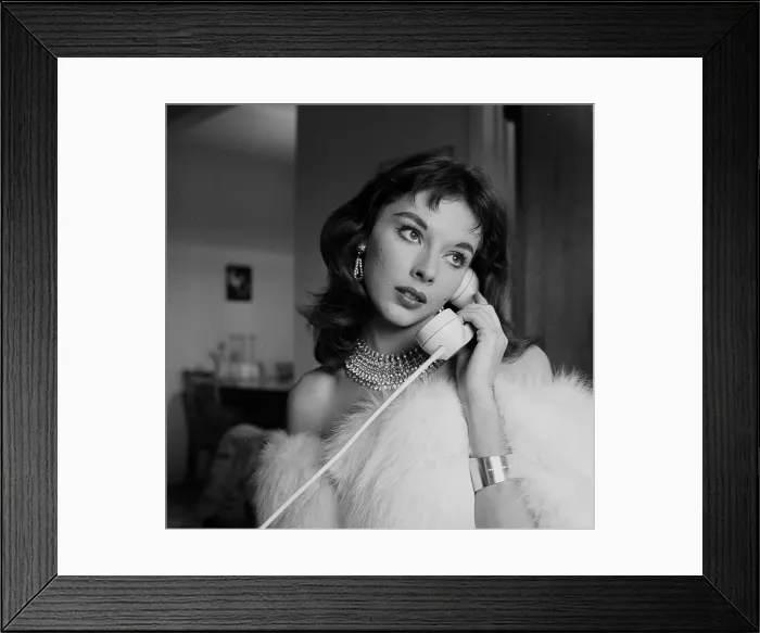 Framed Print : Vikki Dougan