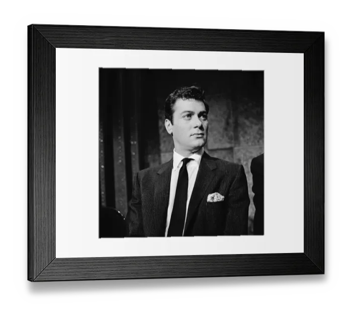 Framed Print : Tony Curtis Framed Print : Tony Curtis