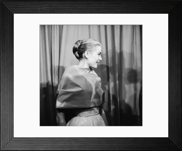 Framed Print : Grace Kelly Framed Print : Grace Kelly