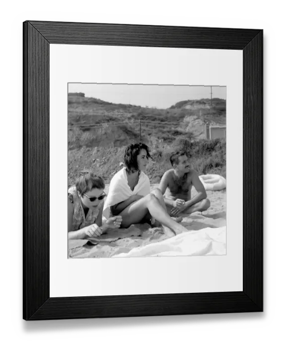 Framed Print : Portrait Session On The Beach In Malibu Framed Print : Portrait Session On The Beach In Malibu