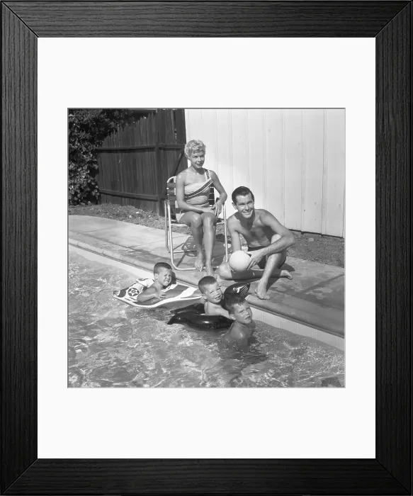 Framed Print : Johnny Carson with wife Joan Jody Wolcott Carson and sons Framed Print : Johnny Carson with wife Joan Jody Wolcott Carson and sons