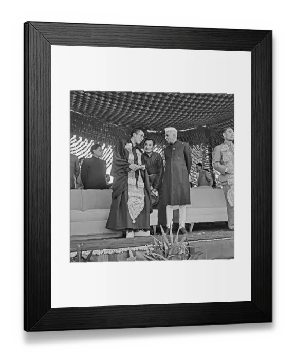 Framed Print : UNESCO Buddhist Conference, 1956 Framed Print : UNESCO Buddhist Conference, 1956