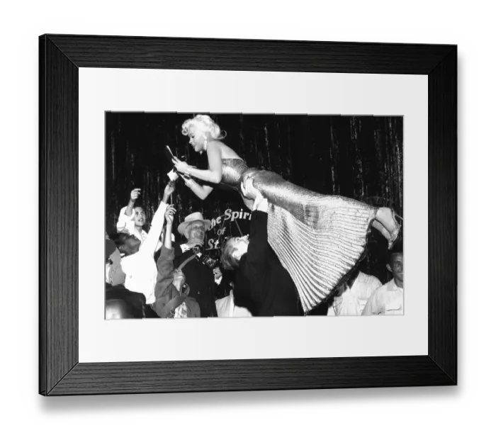 Framed Print : Photo of 129 Mansfield Jayne Framed Print : Photo of 129 Mansfield Jayne