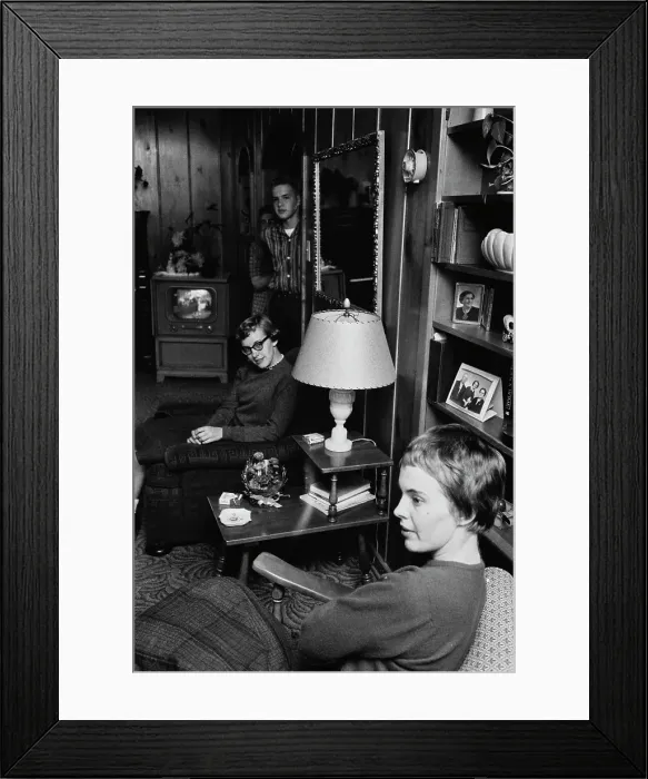 Framed Print : Jean Seberg And Siblings Framed Print : Jean Seberg And Siblings