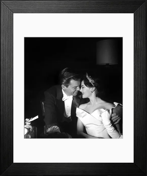 Framed Print : Natalie Wood And Robert Wagner Framed Print : Natalie Wood And Robert Wagner