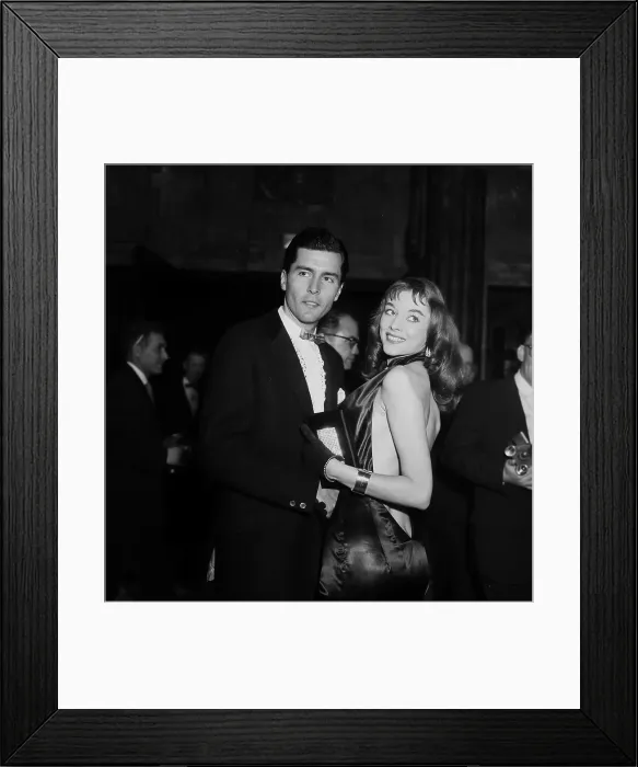 Framed Print : Vikki Dougan Framed Print : Vikki Dougan