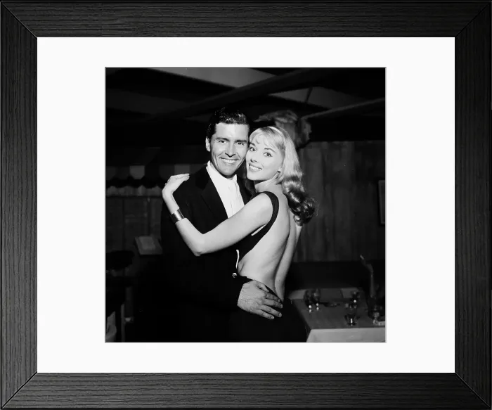 Framed Print : Vikki Dougan Framed Print : Vikki Dougan