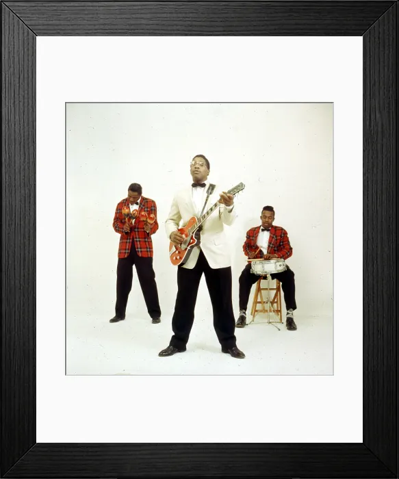 Framed Print : Bo Diddley Portrait With His Band Framed Print : Bo Diddley Portrait With His Band