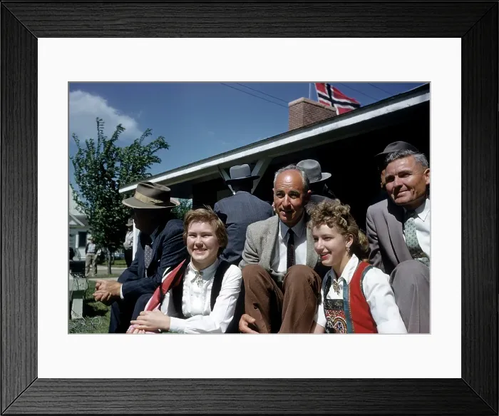 Framed Print : NORWAY DAY Framed Print : NORWAY DAY