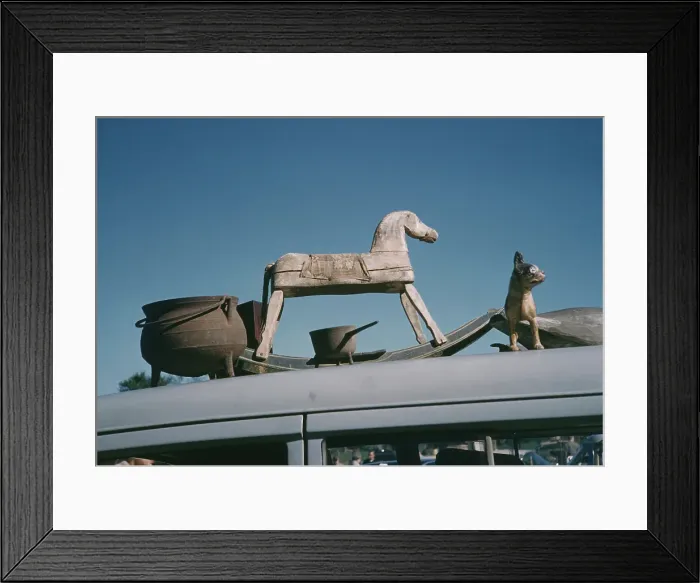 Framed Print : Rural Flea Market In Salisbury, Connecticut Framed Print : Rural Flea Market In Salisbury, Connecticut