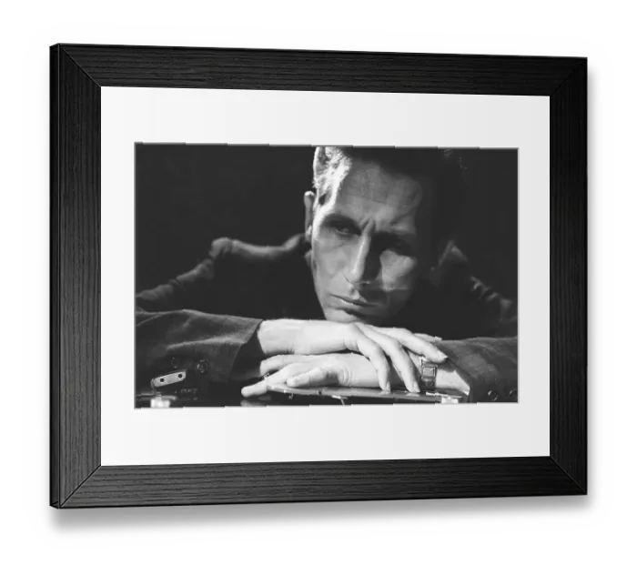 Framed Print : Photo of Chet Atkins Framed Print : Photo of Chet Atkins