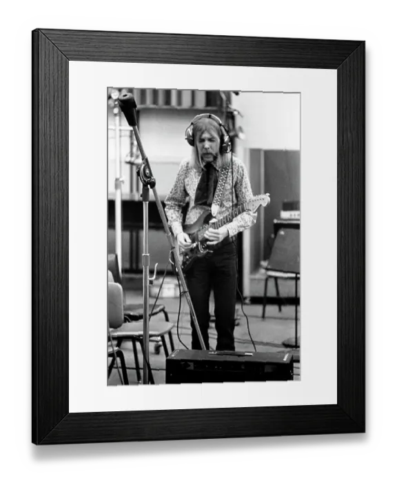 Framed Print : Photo of Duane Allman Framed Print : Photo of Duane Allman