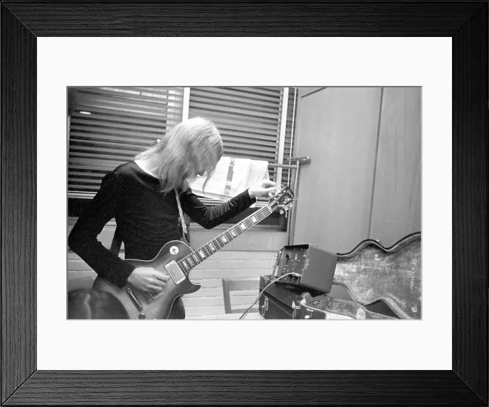 Framed Print : Photo of Duane Allman Framed Print : Photo of Duane Allman