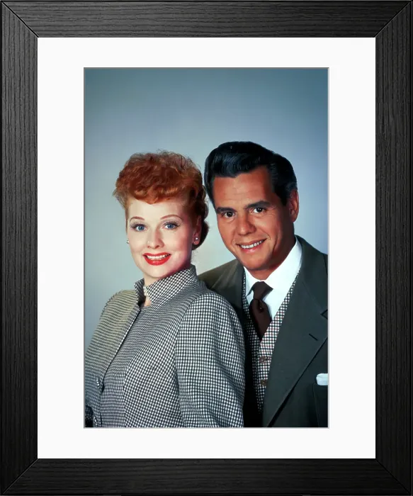 Framed Print : Photo of Lucy & Desi Arnaz