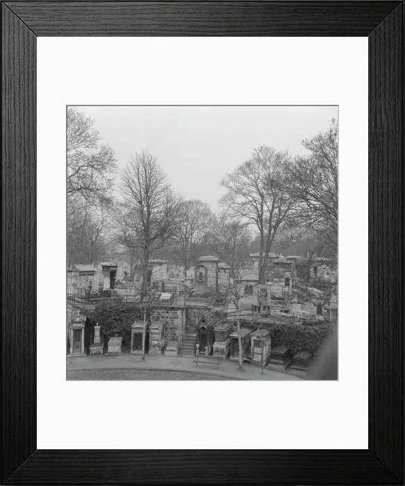 Framed Print : Montmartre Cemetery Framed Print : Montmartre Cemetery