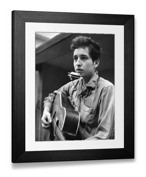 Framed Print : Bob Dylan Records His First Album For Columbia Framed Print : Bob Dylan Records His First Album For Columbia