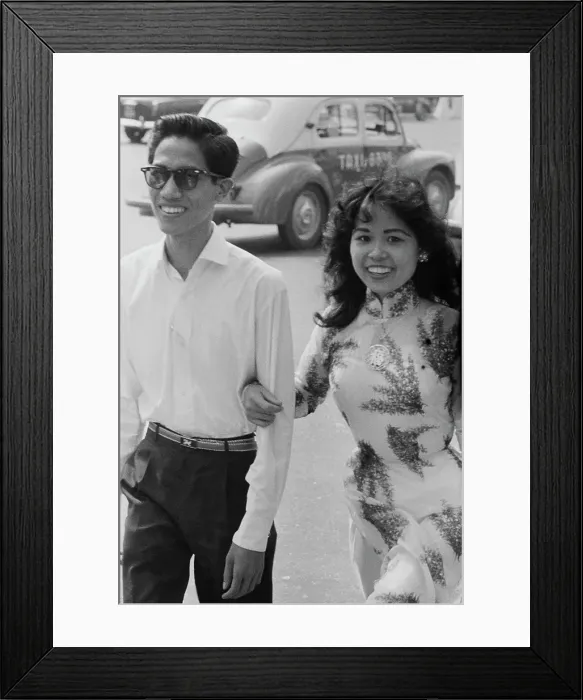 Framed Print : Saigon Couple Framed Print : Saigon Couple