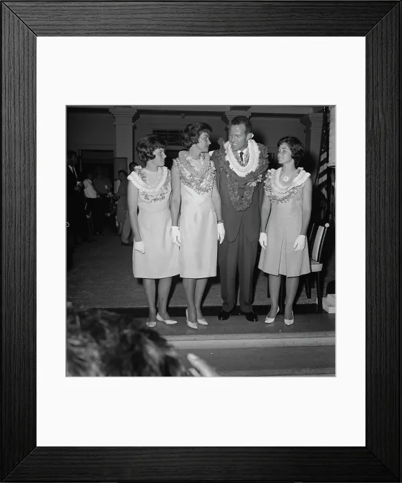 Framed Print : Aloha Gordo