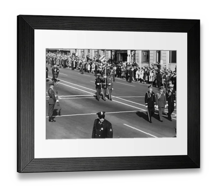 Framed Print : John F. Kennedy En Route To The Capitol Framed Print : John F. Kennedy En Route To The Capitol