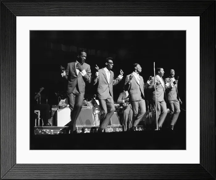 Framed Print : Temptations At The Apollo Framed Print : Temptations At The Apollo