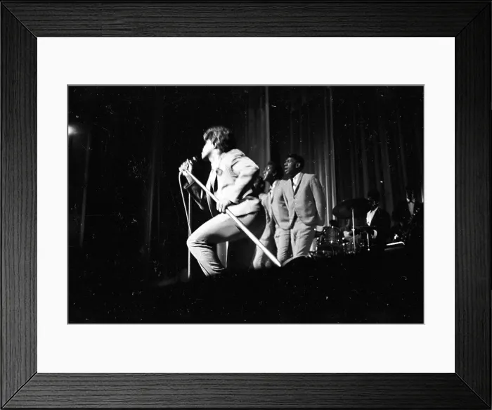 Framed Print : James Brown Live At The Apollo Framed Print : James Brown Live At The Apollo