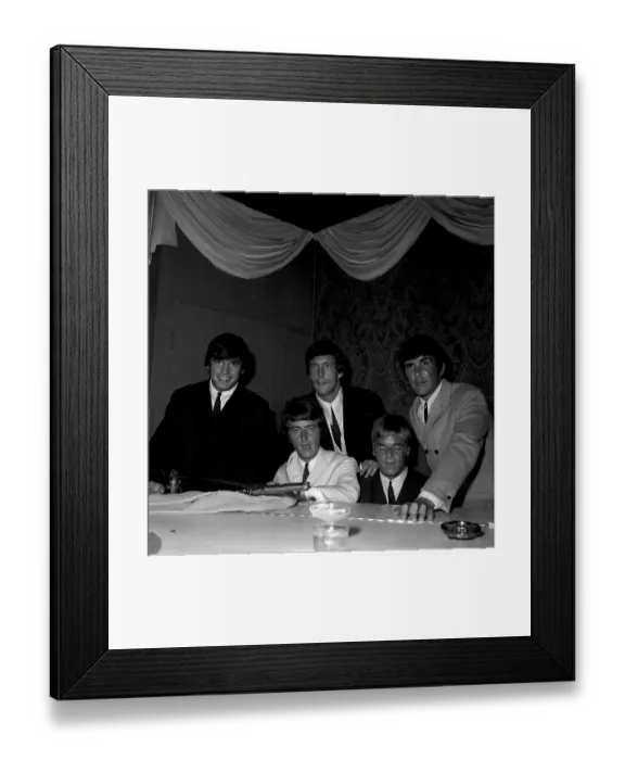 Framed Print : Dave Clark 5 Around A Piano Framed Print : Dave Clark 5 Around A Piano