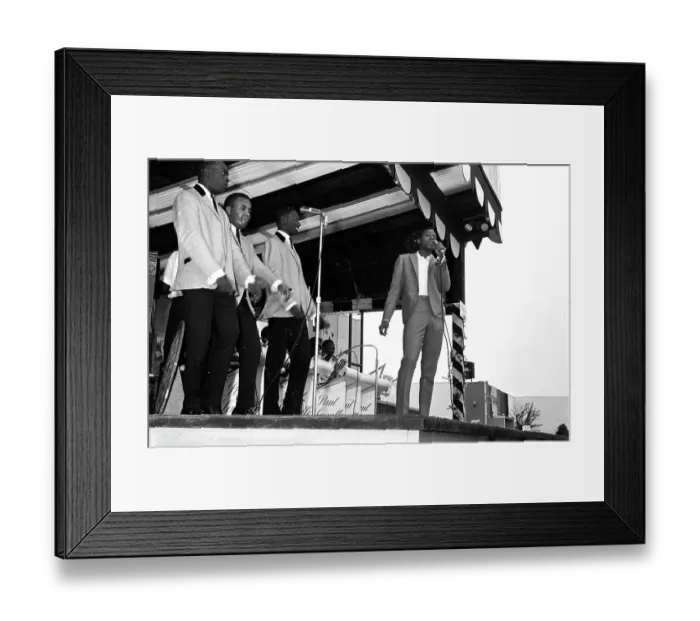 Framed Print : Soul Singer With The Spinners In NY Framed Print : Soul Singer With The Spinners In NY
