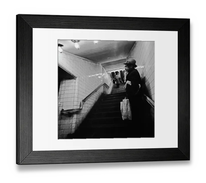 Framed Print : Times Square-42nd Street / Port Authority Bus Terminal Subway Station