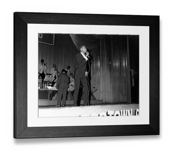 Framed Print : Soul Singer Performs In Motortown Revue Framed Print : Soul Singer Performs In Motortown Revue