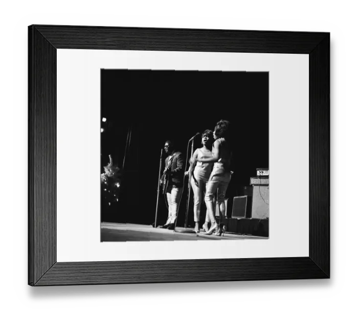Framed Print : Bo Diddley At The Apollo Framed Print : Bo Diddley At The Apollo