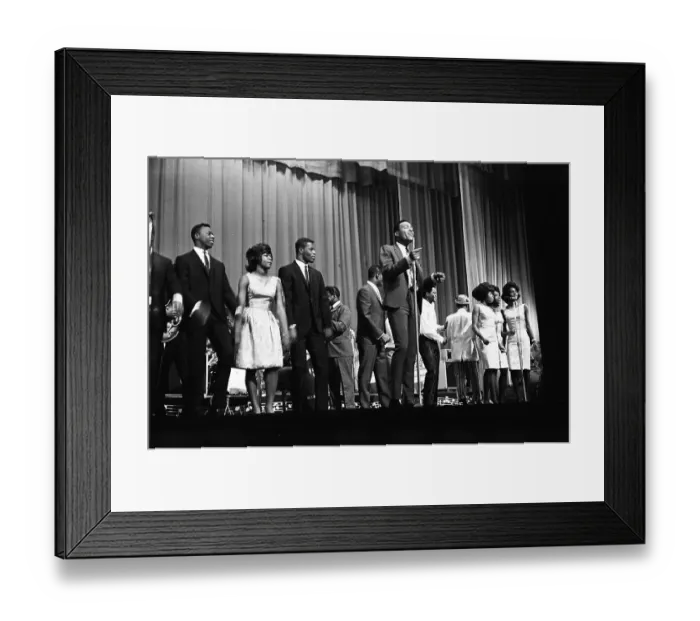 Framed Print : Marvin Gaye At The Apollo Framed Print : Marvin Gaye At The Apollo