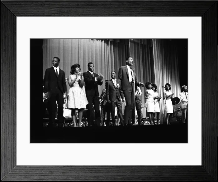 Framed Print : Marvin Gaye At The Apollo Framed Print : Marvin Gaye At The Apollo