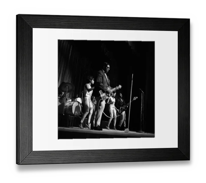 Framed Print : Bo Diddley At The Apollo Framed Print : Bo Diddley At The Apollo