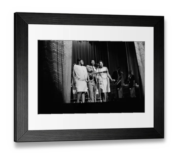 Framed Print : B.B. King At The Apollo Framed Print : B.B. King At The Apollo
