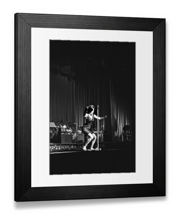 Framed Print : Sugar Pie DeSanto At The Apollo Framed Print : Sugar Pie DeSanto At The Apollo