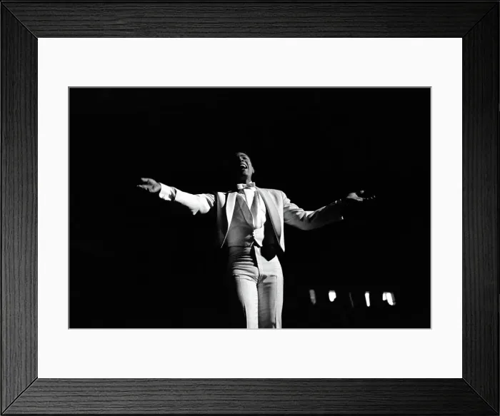 Framed Print : Soul Singer Performing In Detroit