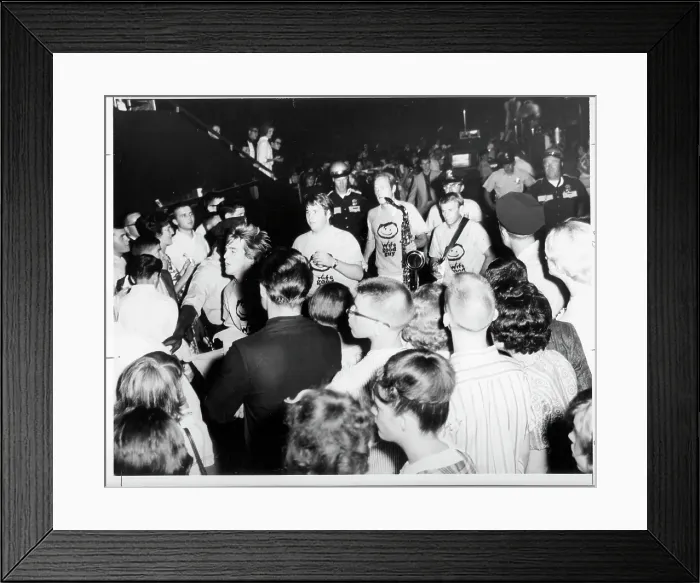 Framed Print : Beach Boys Leave The Stage Framed Print : Beach Boys Leave The Stage